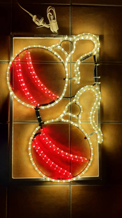 Boles nadalenques vermelles