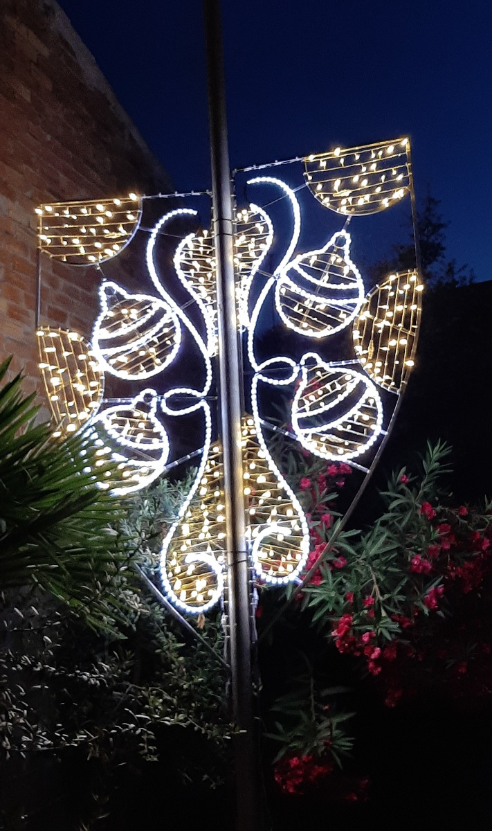 Boles càlides de farola doble